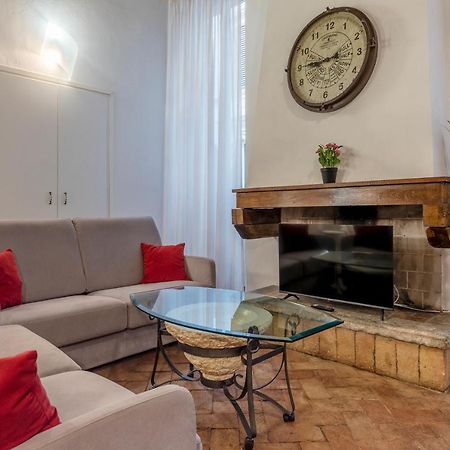 Foro Romano Stylish And Central Apartment ภายนอก รูปภาพ